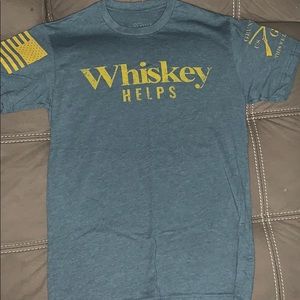 Grunt Style whiskey helps tee 🥃